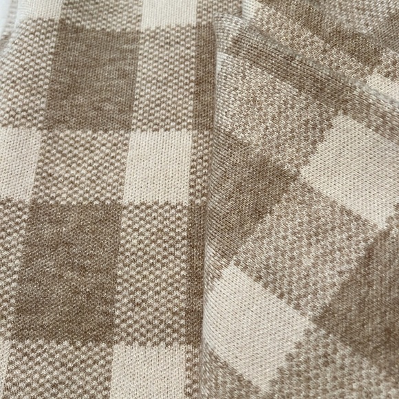 Women’s Buffalo plaid mock neck sweater- LARGE - Picture 7 of 8